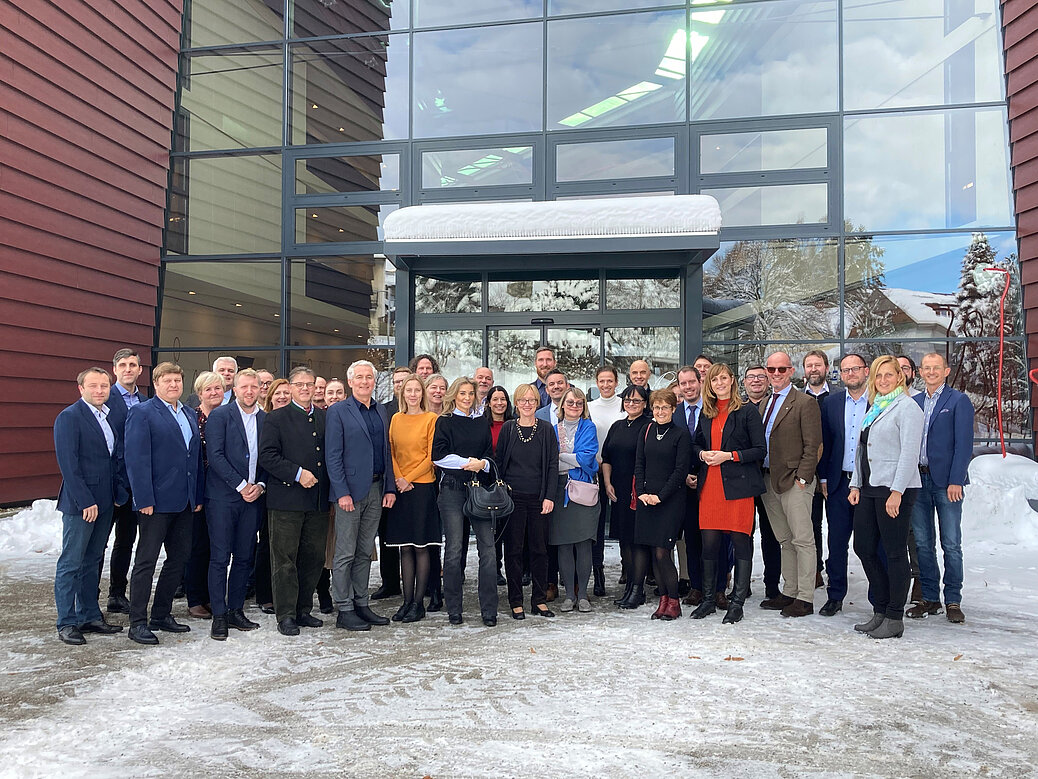 Mitglieder des Begleitausschusses im Förderprogramm INTERREG Österreich-Tschechien. © Land NÖ